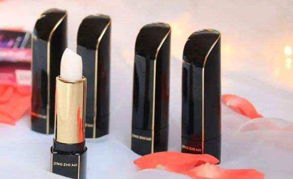 潤唇膏在使用中最易發(fā)生得就是易折斷，那么，潤唇膏的折斷力怎么檢測呢--濟(jì)南賽成儀器